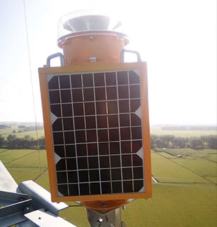 How to fit the solar powered aviation obstruction  l ight