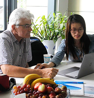 UK Customer Visit CDT Factory for the Farm Project