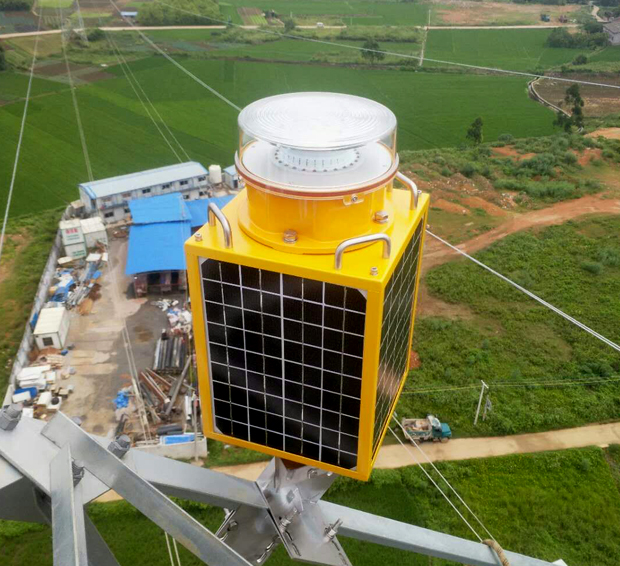 100 pcs Infra-Red Solar power Medium Intensity Aviation obstruction lights have been installed on Electrical Power Towers.